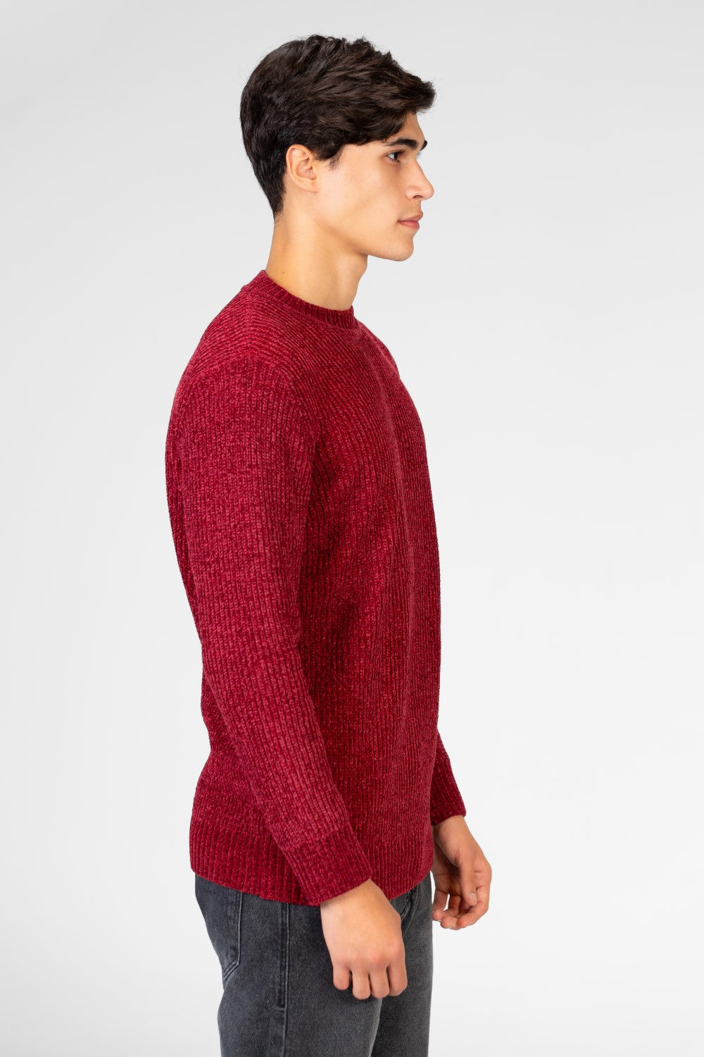 Men's Velvet Pullover With Round Neck And Long Sleeves