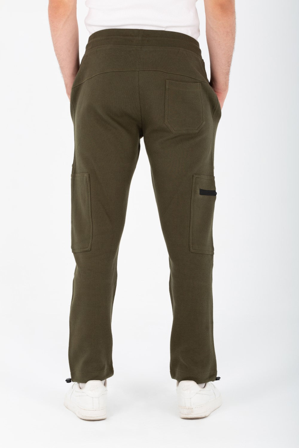 Men's Sweatpants With Modern Side Pockets In Cotton Melton Material