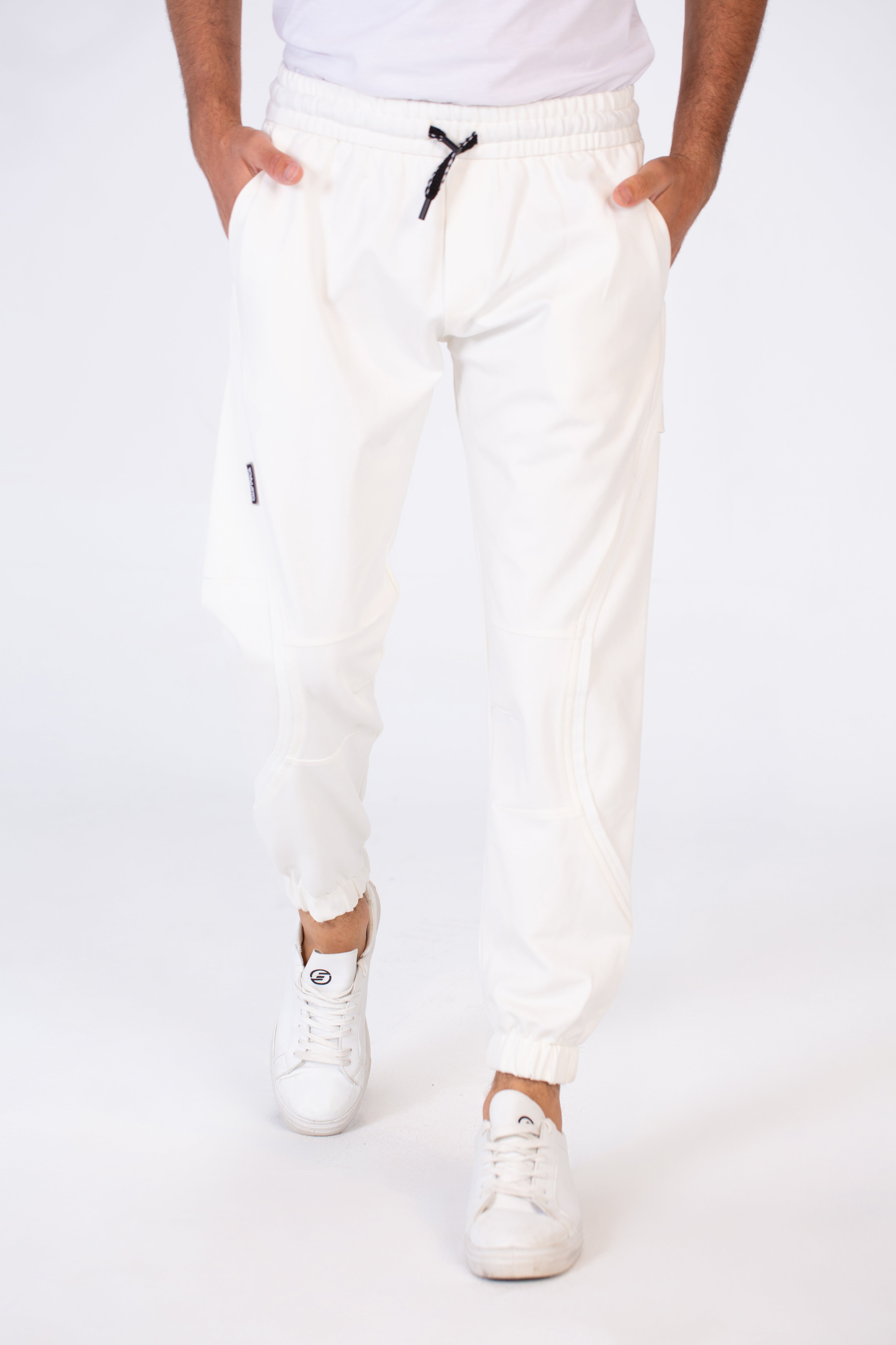 Men's Casual And Comfortable Sweatpants With A Modern Cut