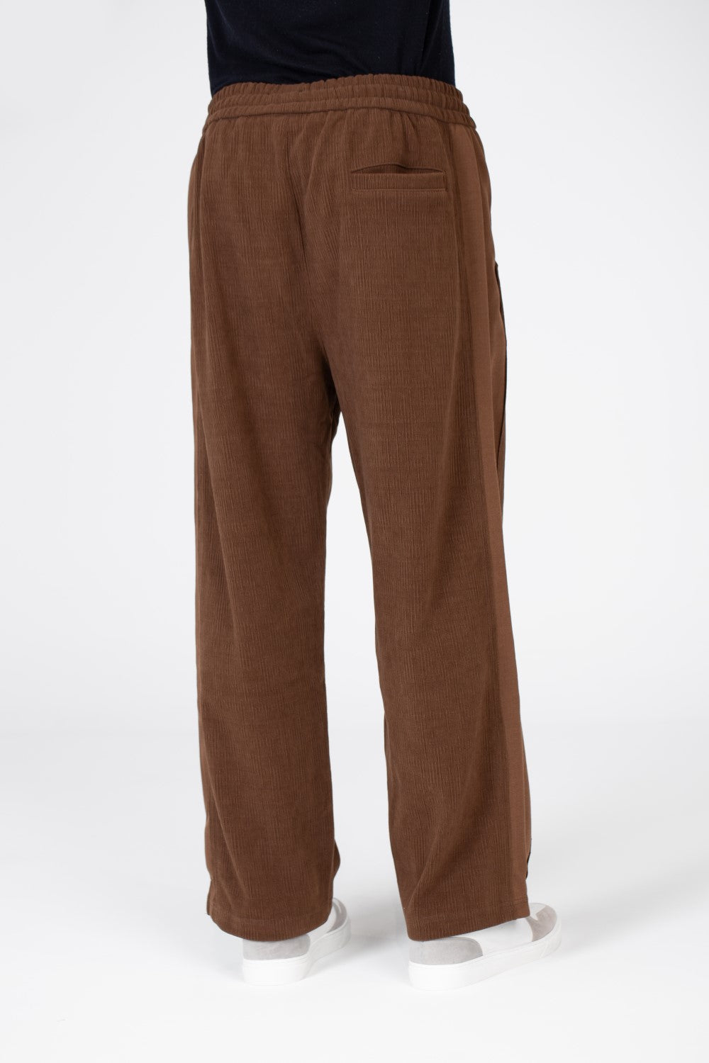 Men's Velvet Sweatpants With Elastic Waistband In Modern Cut And Back Pocket