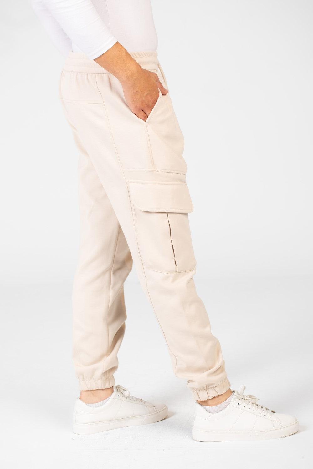Men's Basic Plain Jogger Sweatpants With Side Pockets