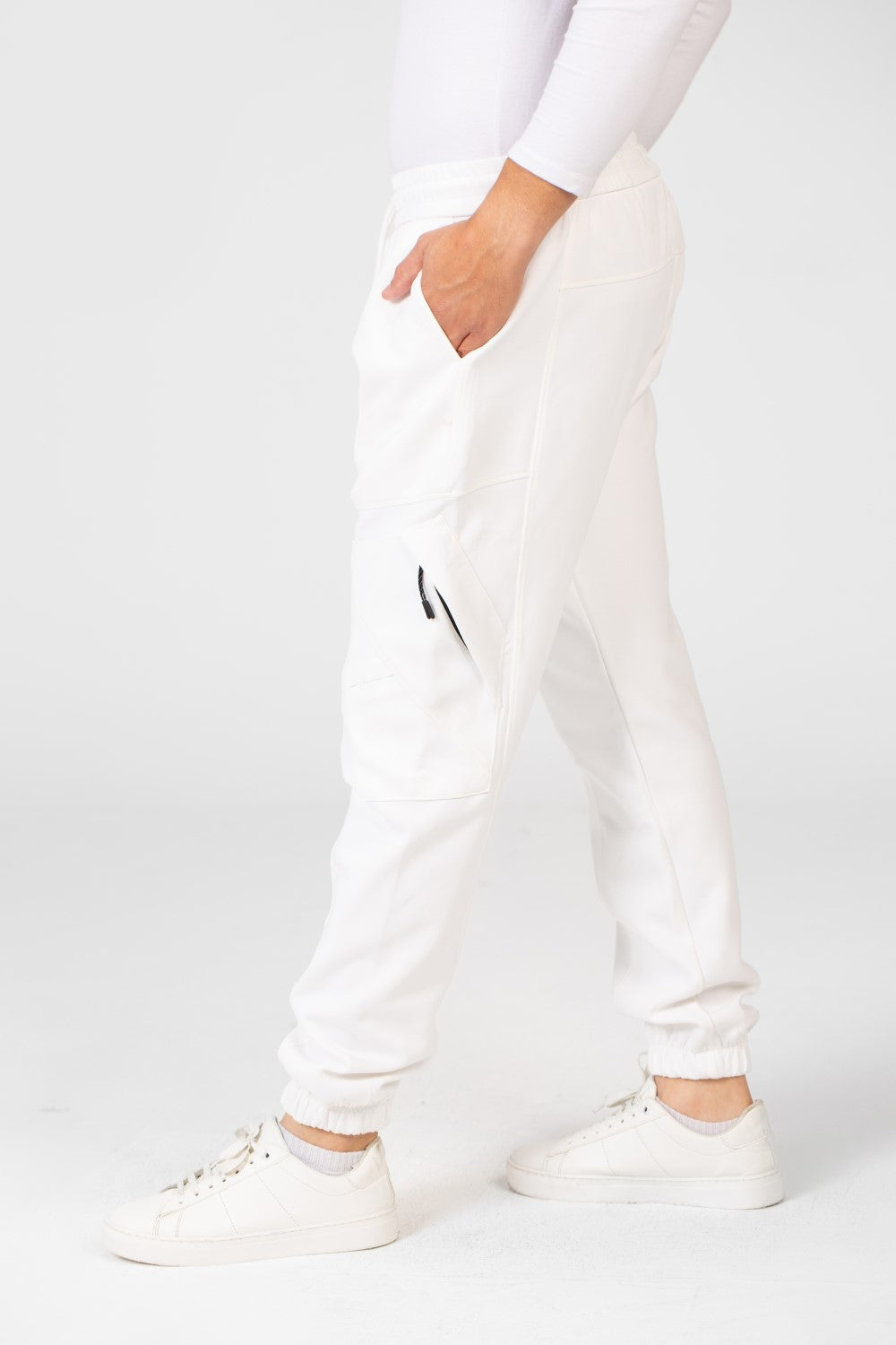 Men's Basic Plain Jogger Sweatpants With Side Pockets