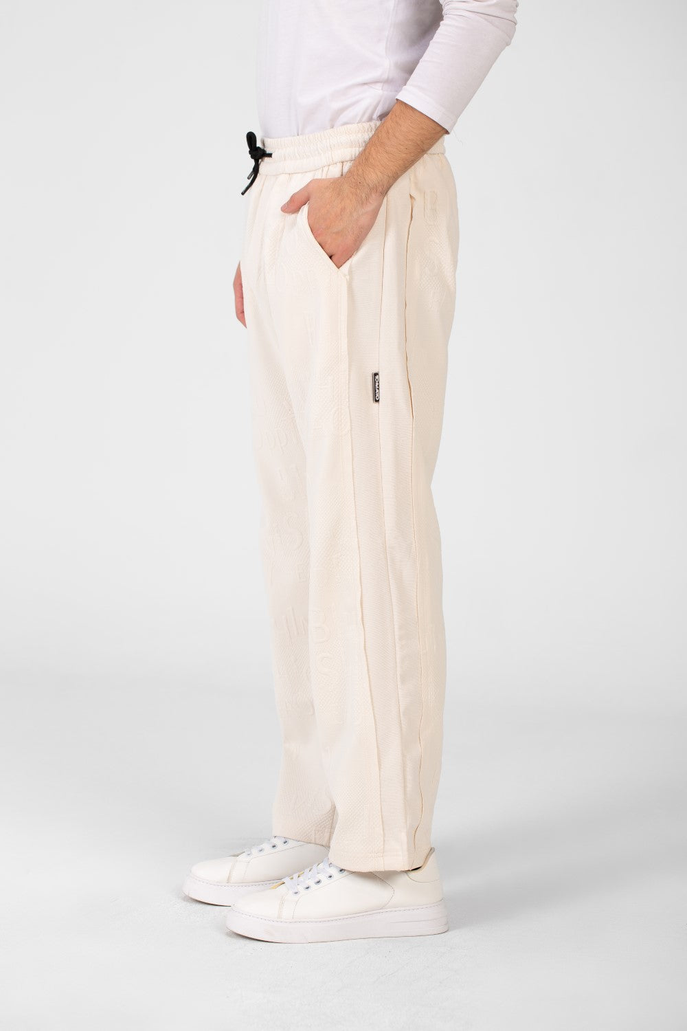 Men's Tomato Sweatpants With Elastic Waist In A Modern Fit