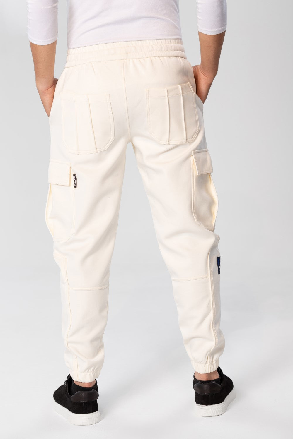 Men's Oversize Sweatpants With Side Pockets And An Elastic Band In The Middle