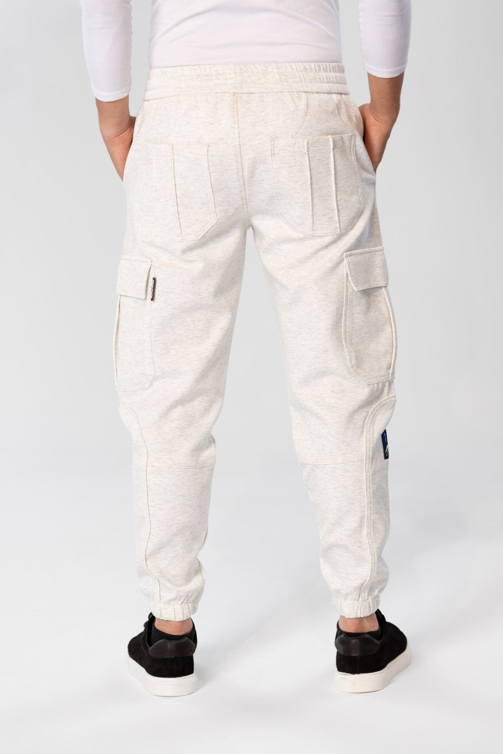 Men's Oversize Sweatpants With Side Pockets And An Elastic Band In The Middle