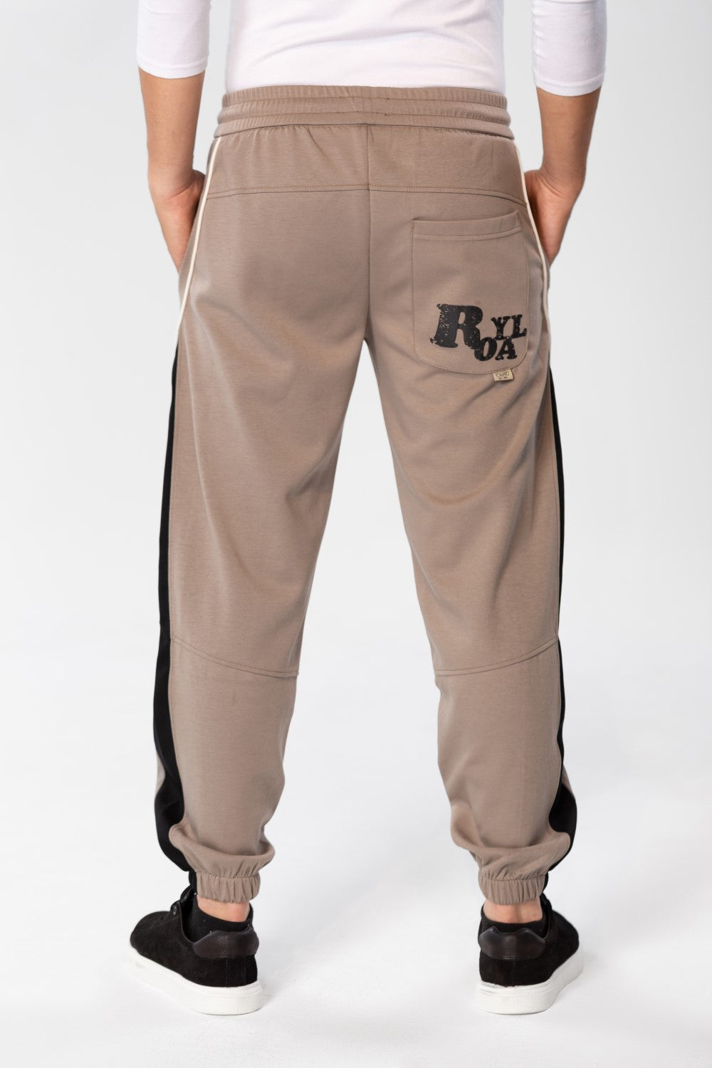 Men's Sweatpants With Elastic Waistband In The Middle And Different sides Color
