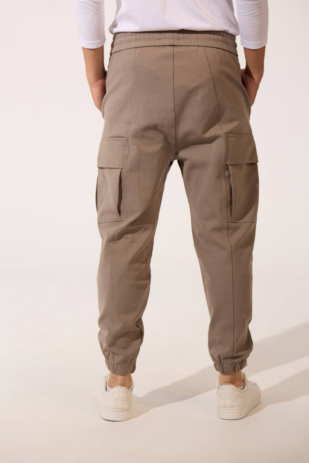 Men's Basic Oversized Sweatpants With Elastic Waistband And Side Pockets