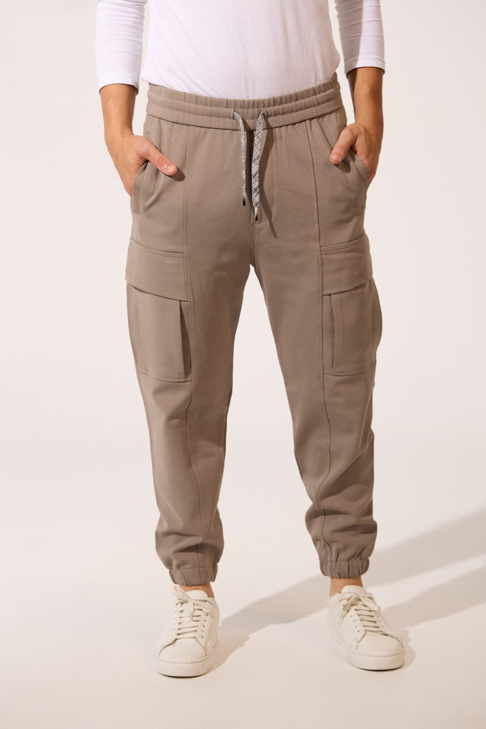 Men's Basic Oversized Sweatpants With Elastic Waistband And Side Pockets