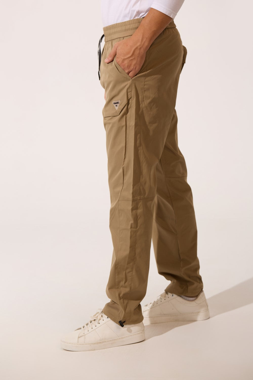 Men's Tomato Soft Waterproof Oversized Pants With Elastic Waistband And Back Pocket
