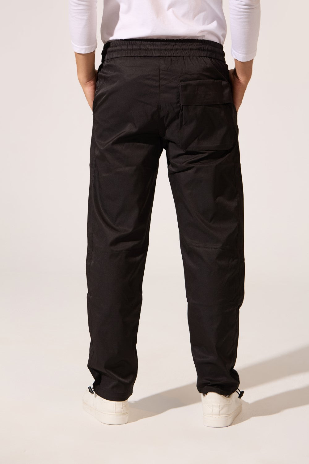 Men's Tomato Soft Waterproof Oversized Pants With Elastic Waistband And Back Pocket