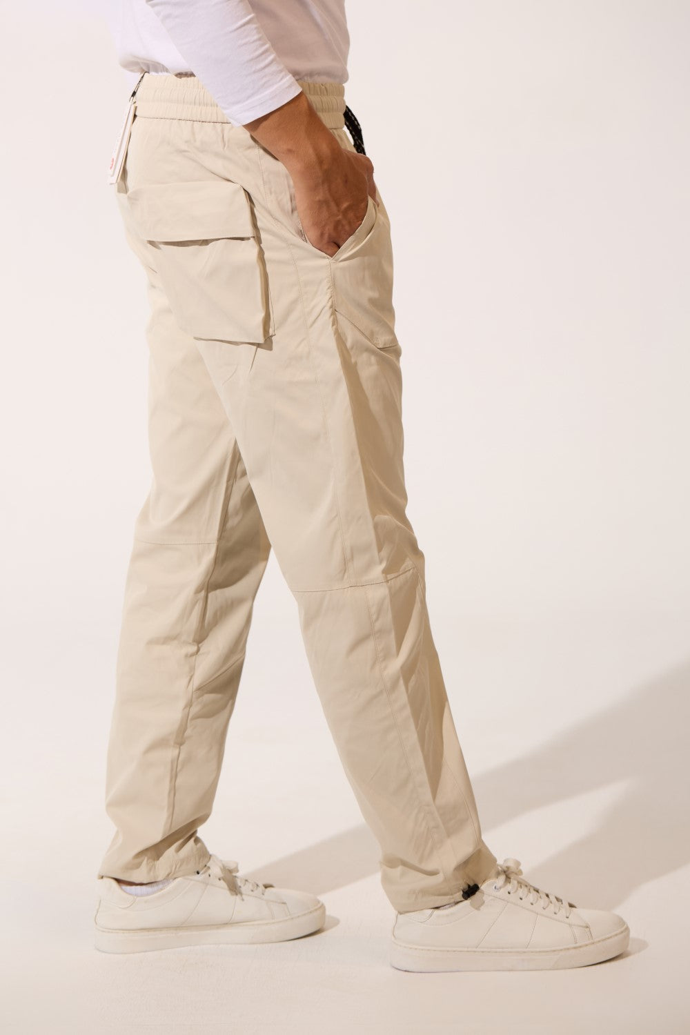 Men's Tomato Soft Waterproof Oversized Pants With Elastic Waistband And Back Pocket