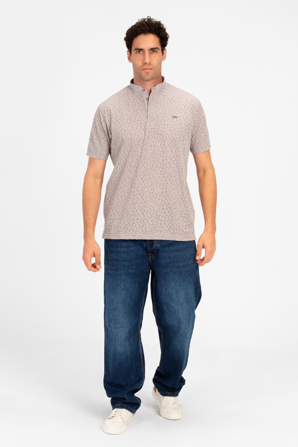 Men's Slim Fit Dotted Polo T-shirt In Distinctive Design