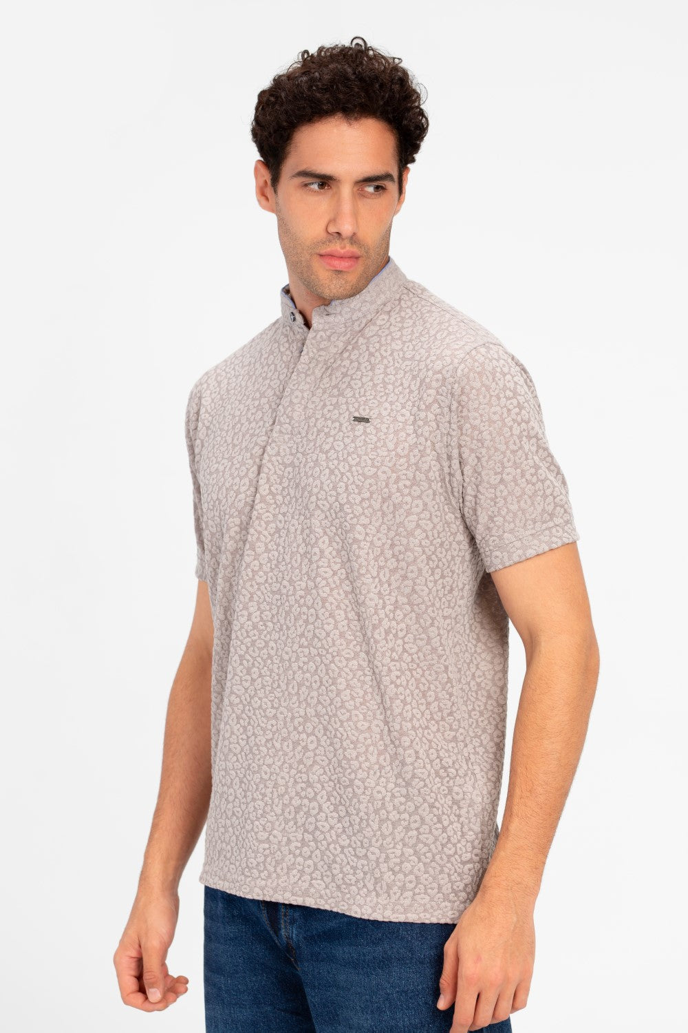 Men's Slim Fit Dotted Polo T-shirt In Distinctive Design