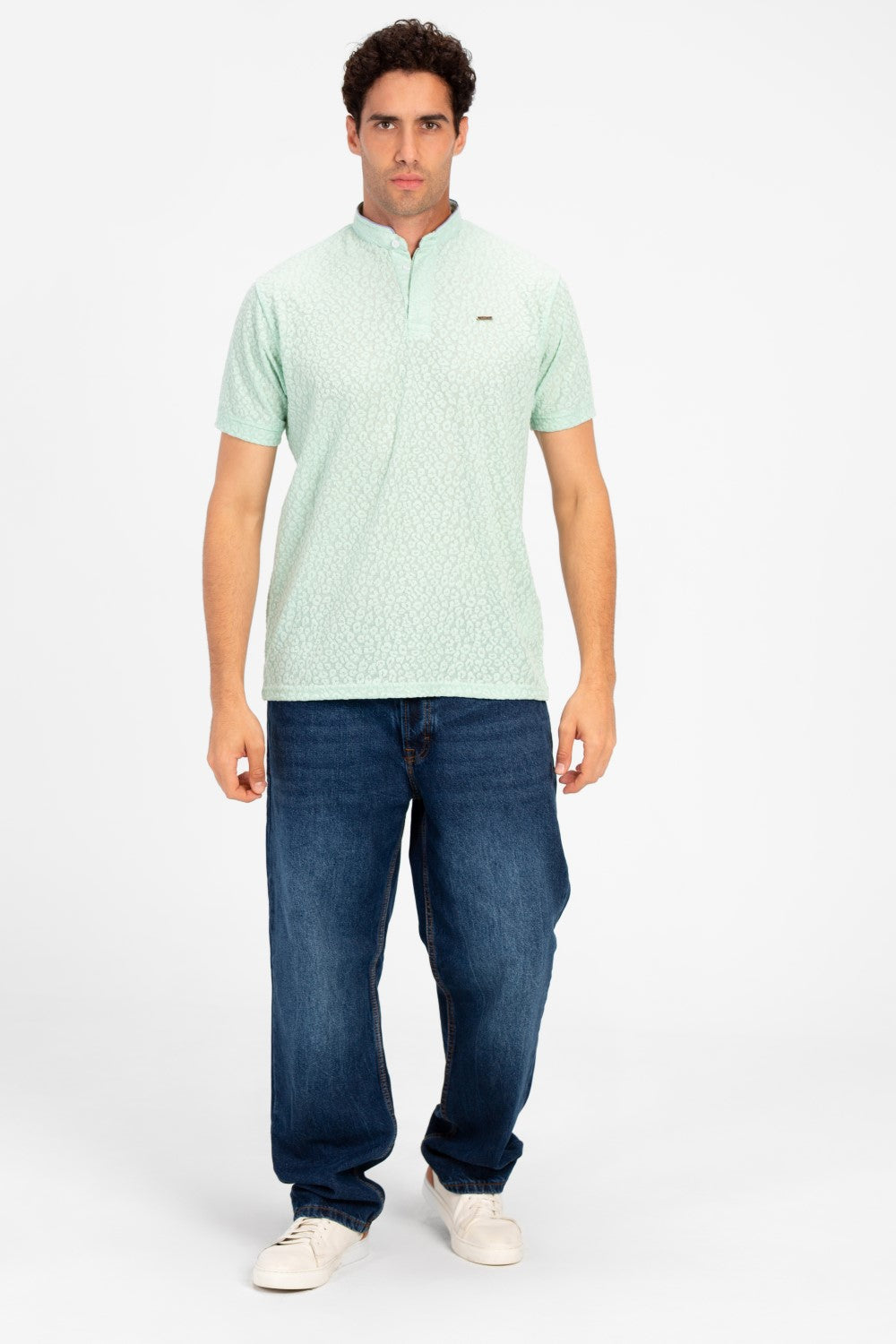 Men's Slim Fit Dotted Polo T-shirt In Distinctive Design
