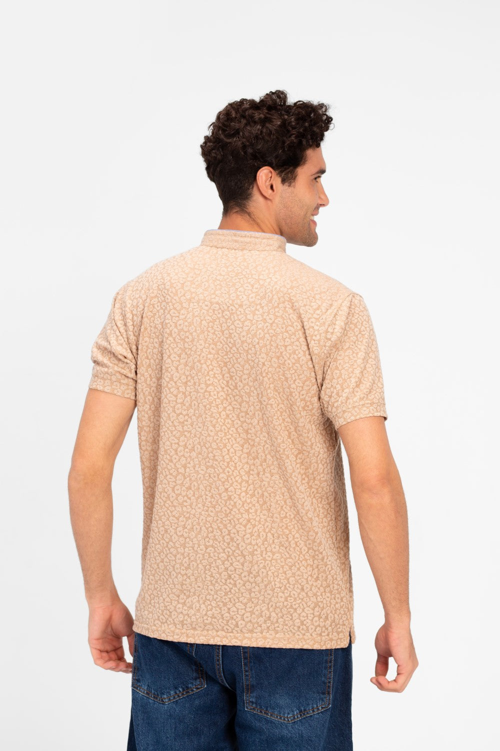 Men's Slim Fit Dotted Polo T-shirt In Distinctive Design