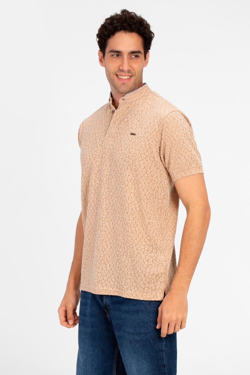 Men's Slim Fit Dotted Polo T-shirt In Distinctive Design