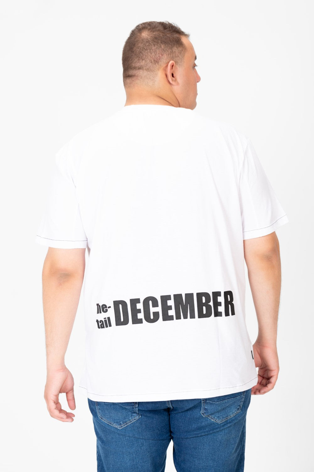 تي شيرت رجالي مطبوع بأكمام قصيرة ومقاس كبير