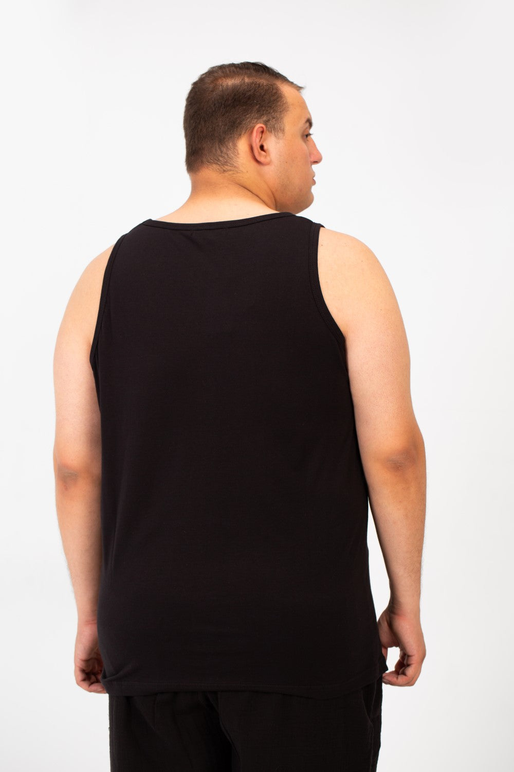 Men's Big Size Cut T-shirt With A Wide Collar And A Front Text Print