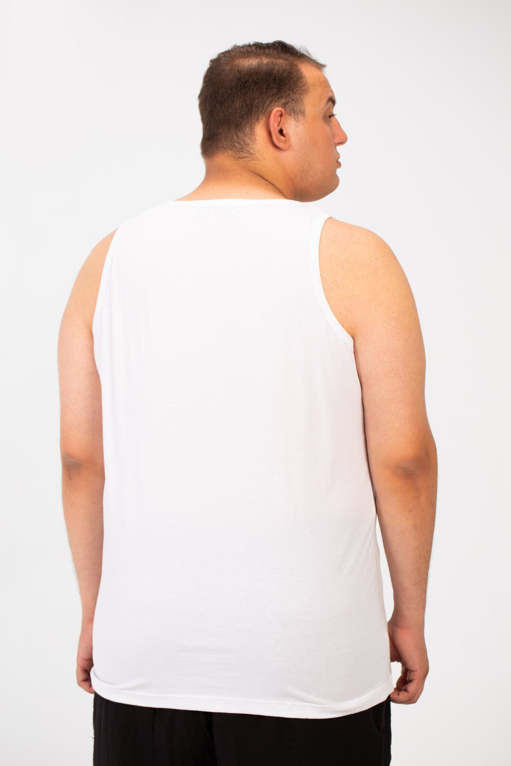 Men's Big Size Cut T-shirt With A Wide Collar And A Front Text Print