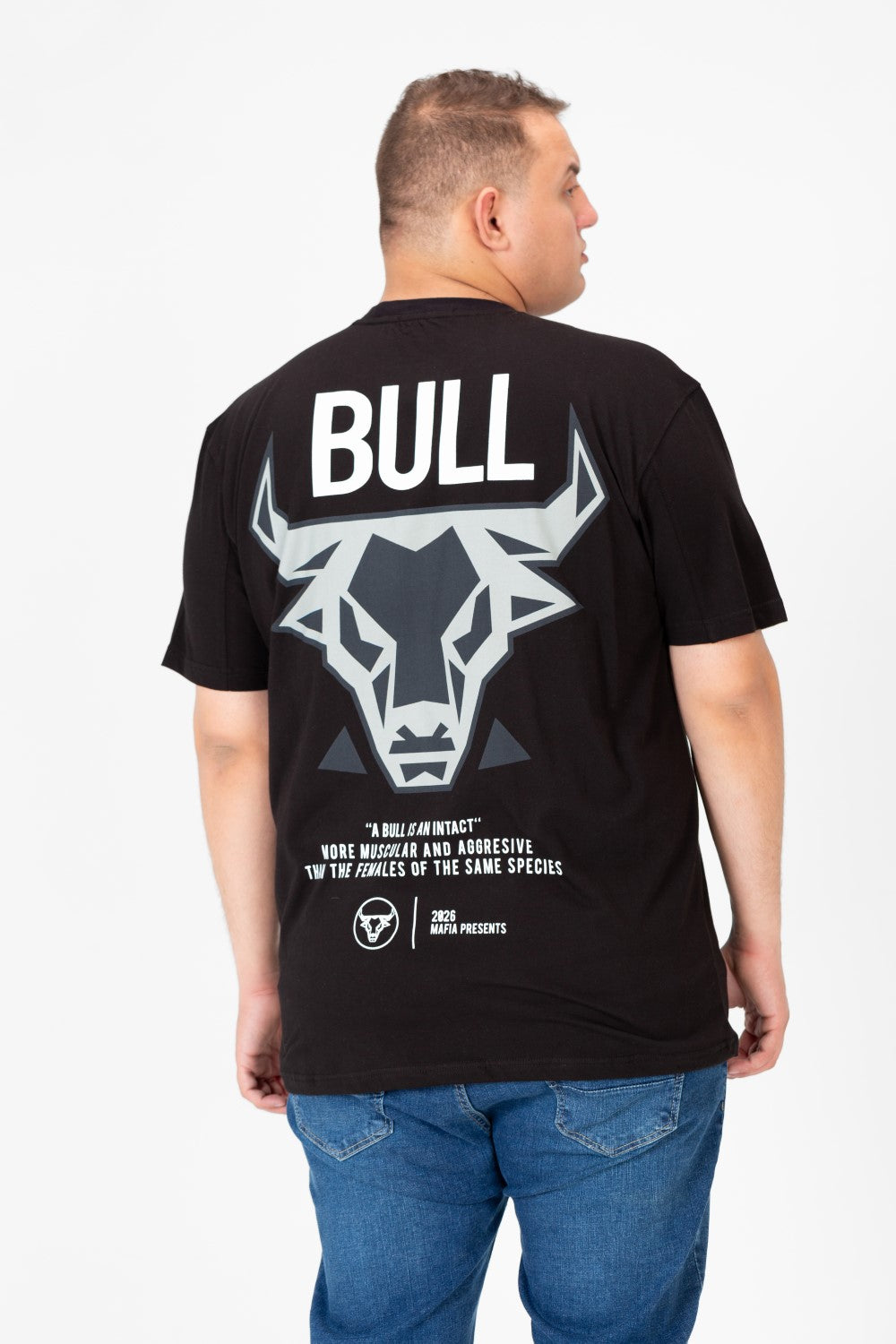 تي شيرت رجالي مطبوع برقبة دائرية مقاس كبير