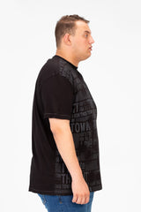 تي شيرت رجالي كبير الحجم بطبعة أمامية كاملة وأكمام قصيرة