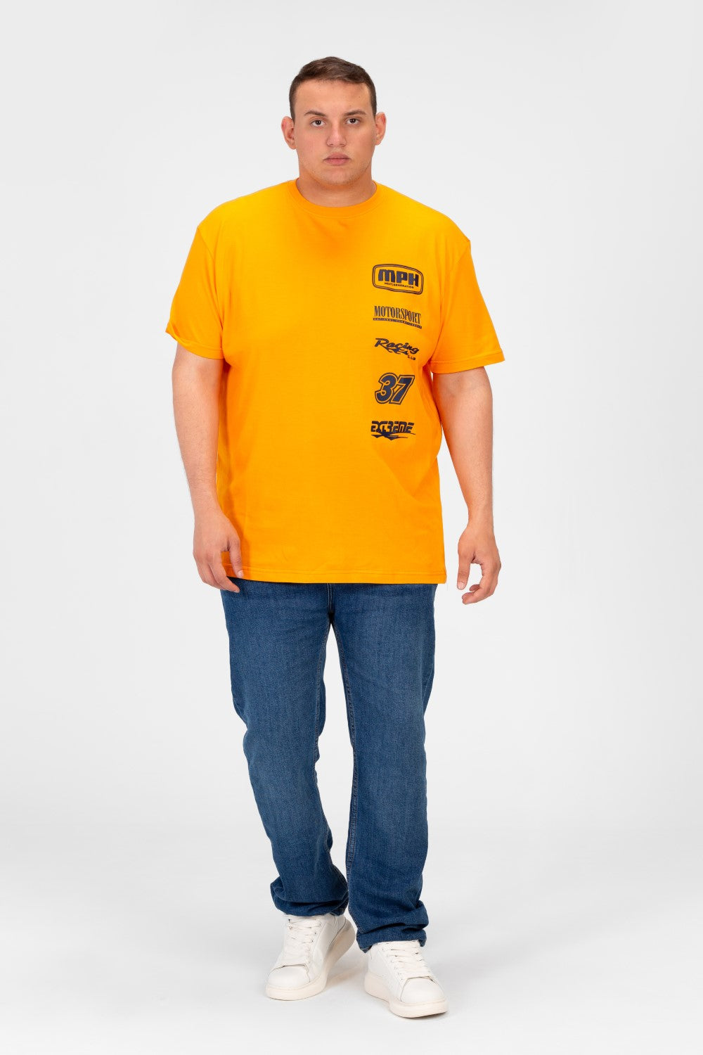 تي شيرت رجالي كبير الحجم مطبوع بأكمام قصيرة ورقبة دائرية