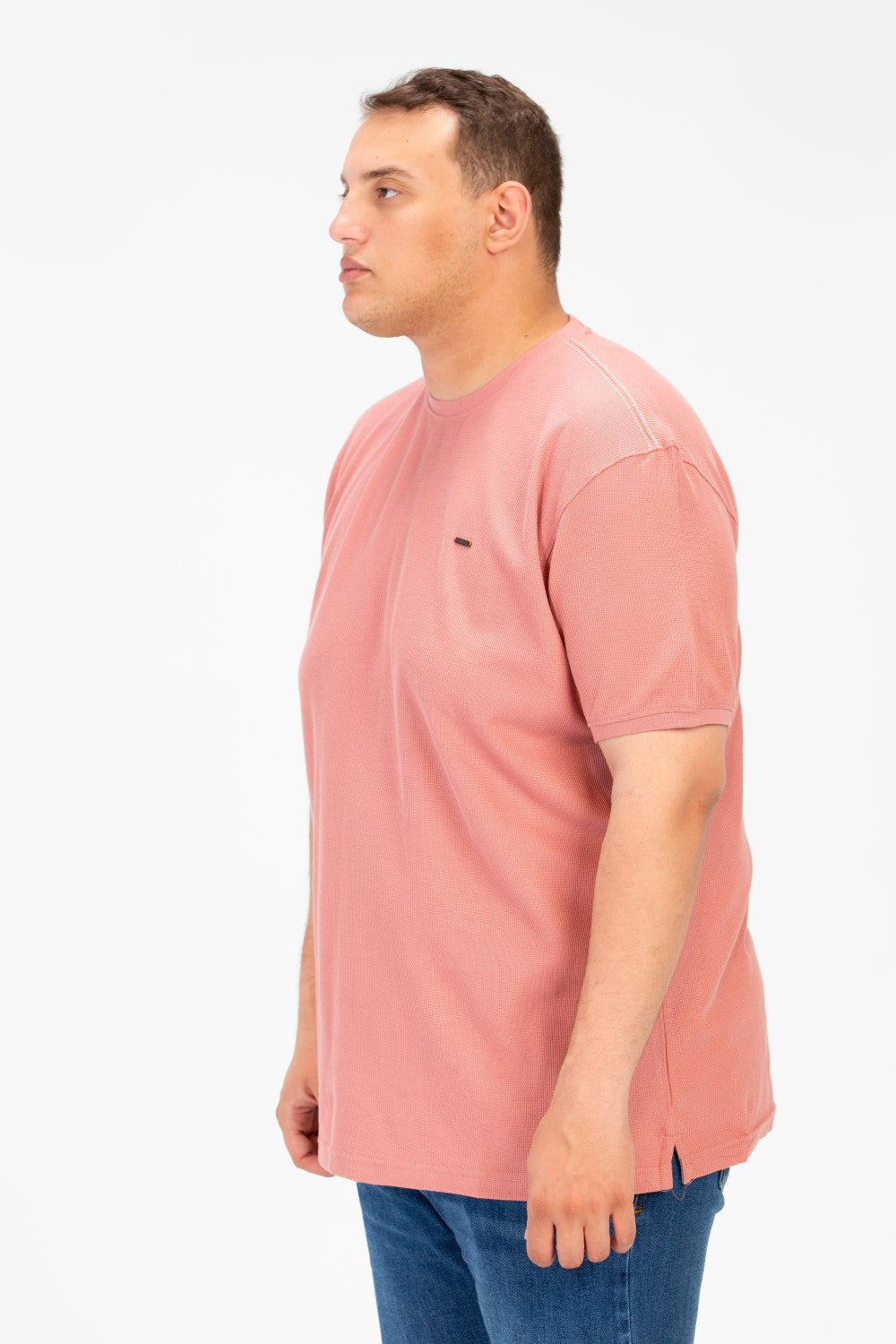 تي شيرت رجالي أساسي بنصف كم ومقاس كبير مصنوع من خامة عالية الجودة