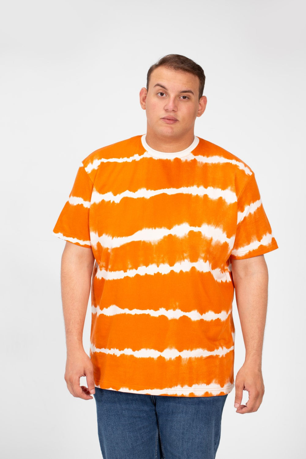 تي شيرت جاكار رجالي كبير الحجم بأكمام قصيرة ورقبة دائرية وتصميم عصري