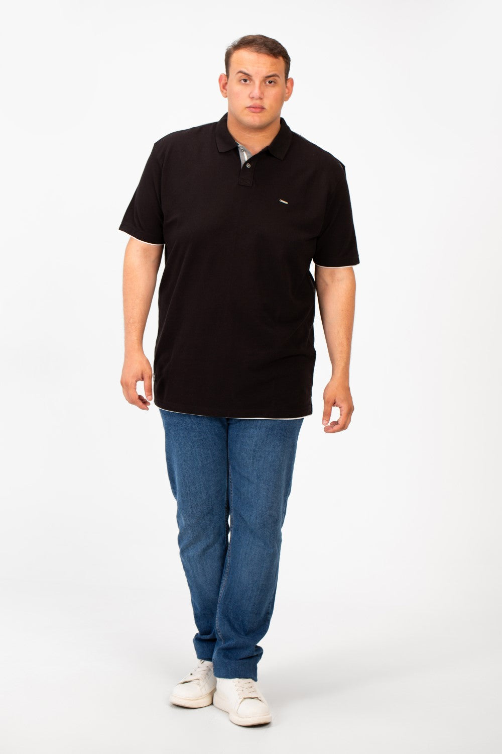 تي شيرت بولو توماتو رجالي كبير الحجم بأكمام قصيرة وتفاصيل أساسية