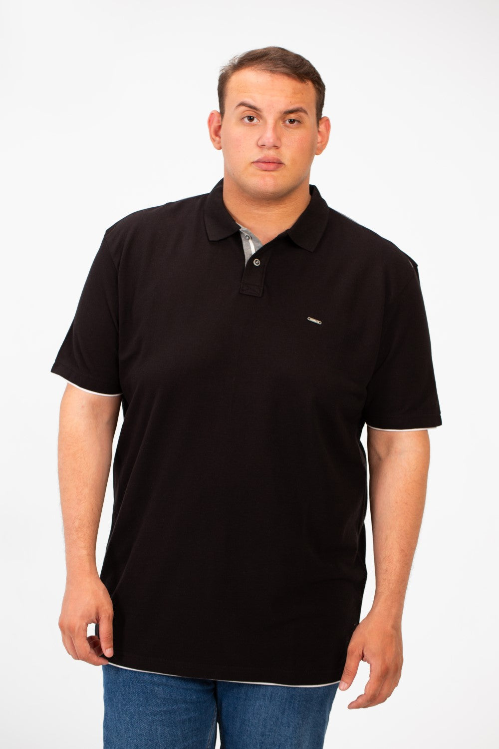 تي شيرت بولو توماتو رجالي كبير الحجم بأكمام قصيرة وتفاصيل أساسية