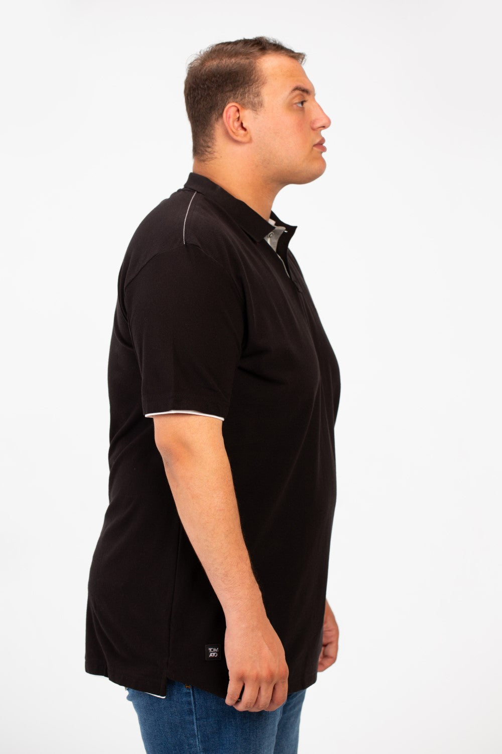 تي شيرت بولو توماتو رجالي كبير الحجم بأكمام قصيرة وتفاصيل أساسية