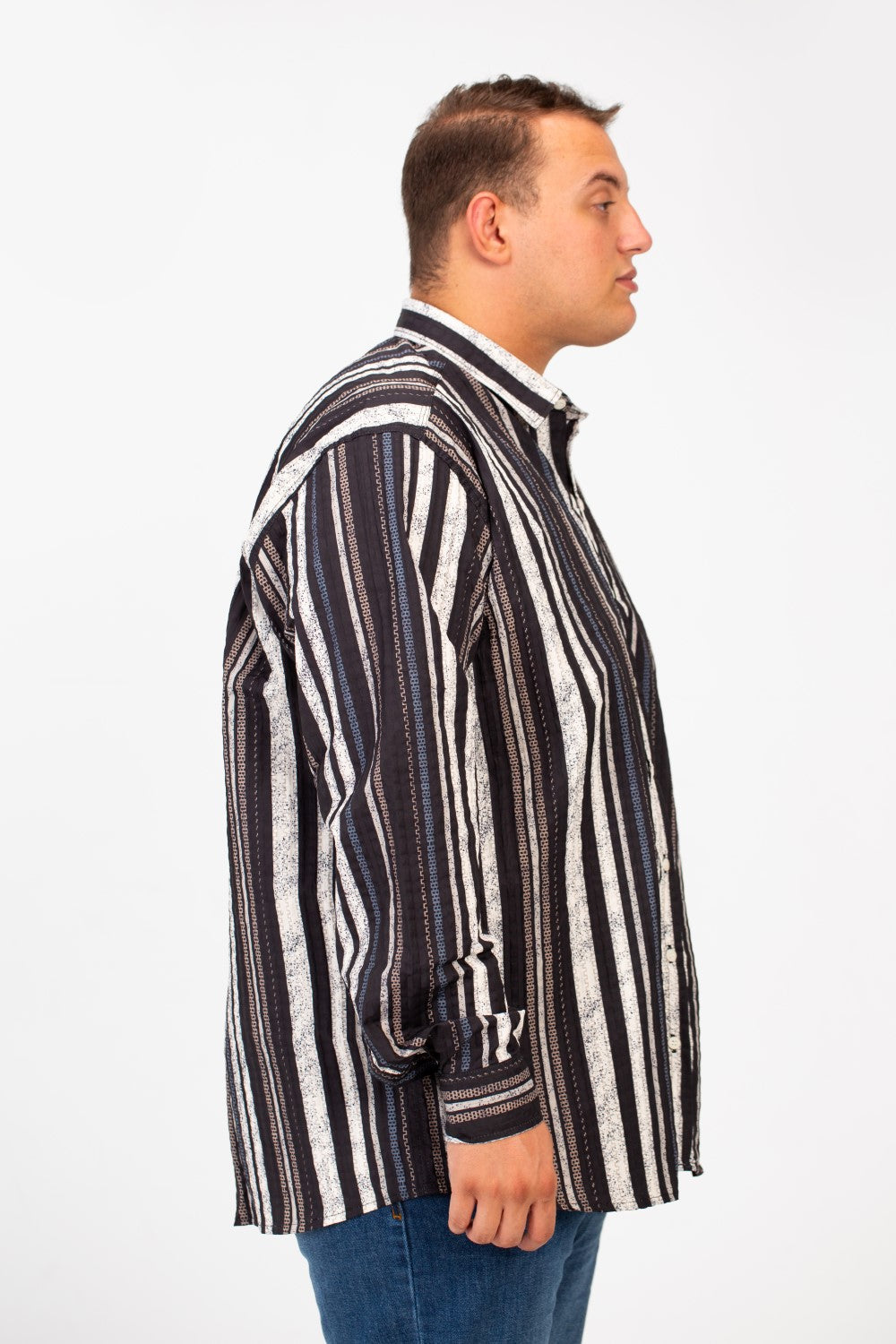 Men's Big Size Long Sleeved Striped Shirt With Comfortable Practical Fabric