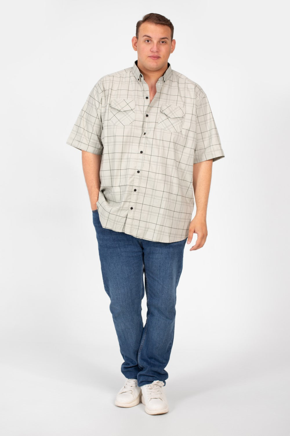 Men's Big Size Short Sleeved Checked Shirt With Full Buttons And Front Pockets