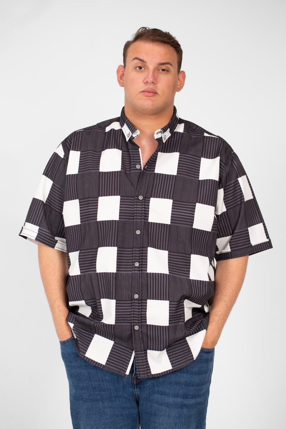 Men's Big Size Half Sleeved Checked Shirt In Modern Design