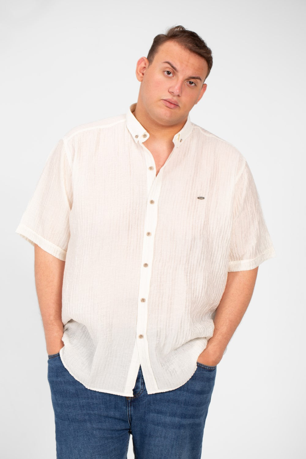 Men's Big Size Short Sleeves Shirt With An Exceptional Design In High Quality Material