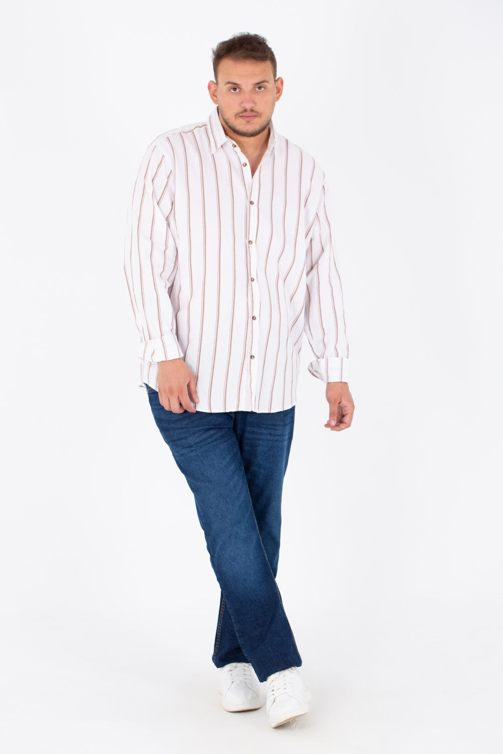Men's Big Size Striped Poplin Shirt With Long Sleeves And Buttons On The Front