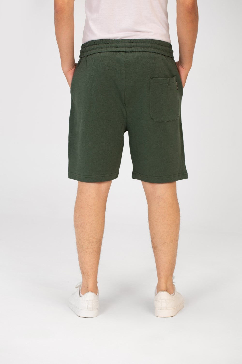 شورت ميلتون Tomato للرجال مع خصر مطاطي وجيوب