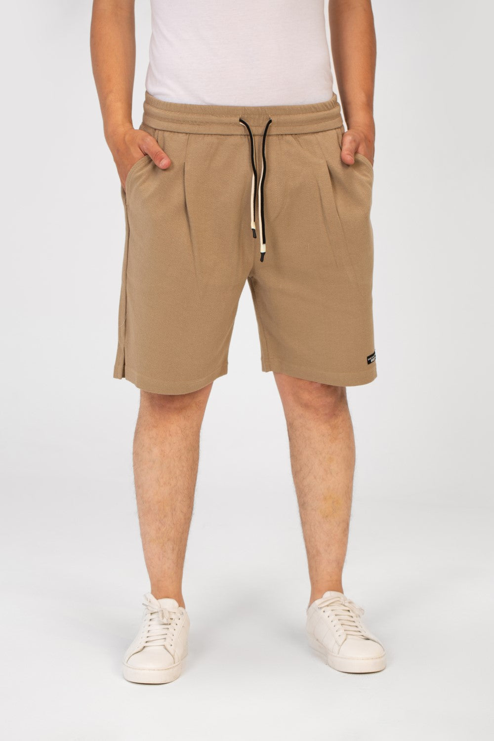 شورت ميلتون Tomato للرجال مع خصر مطاطي وجيوب