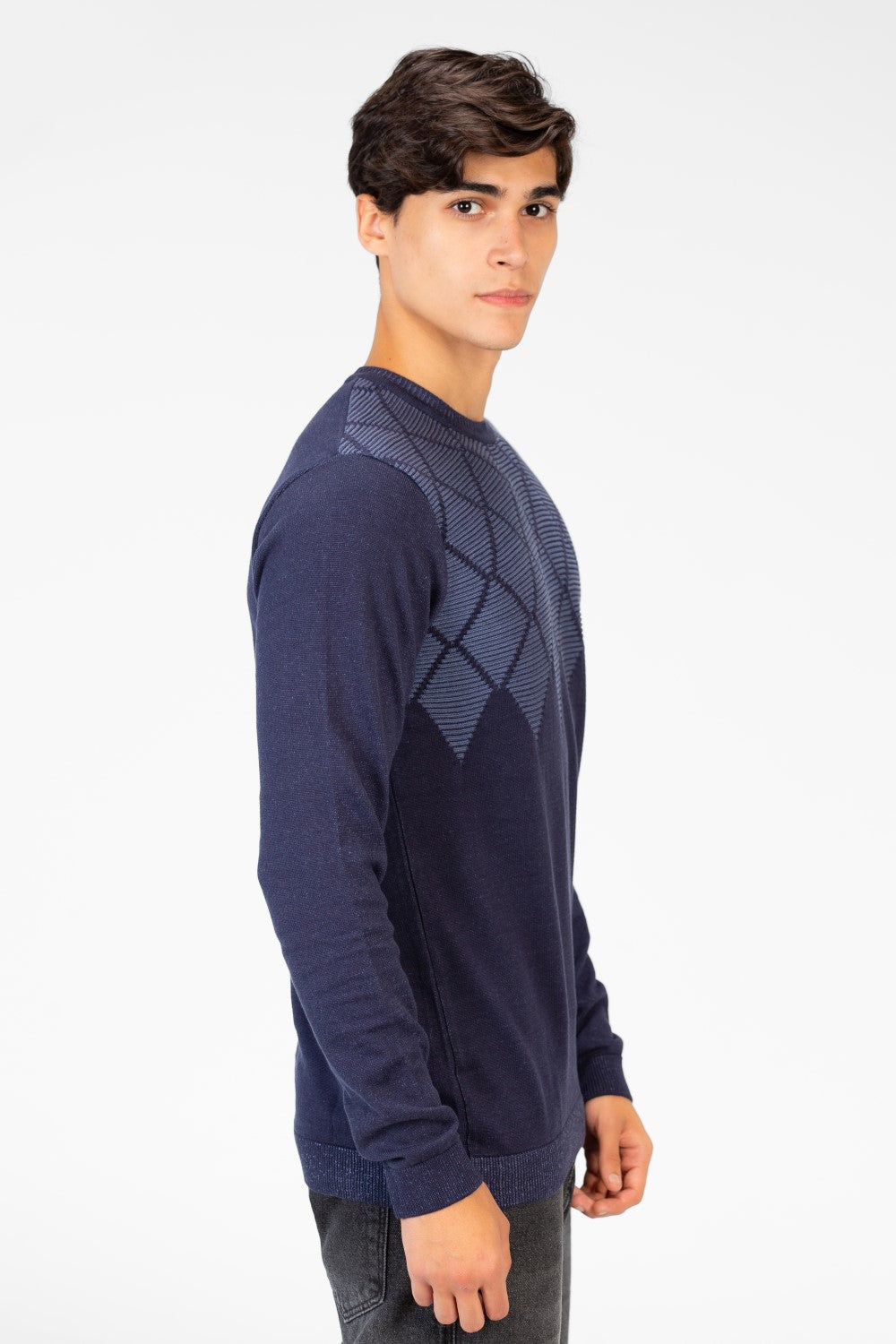 Men's Round Neck Jakar Pullover In Cotton Material