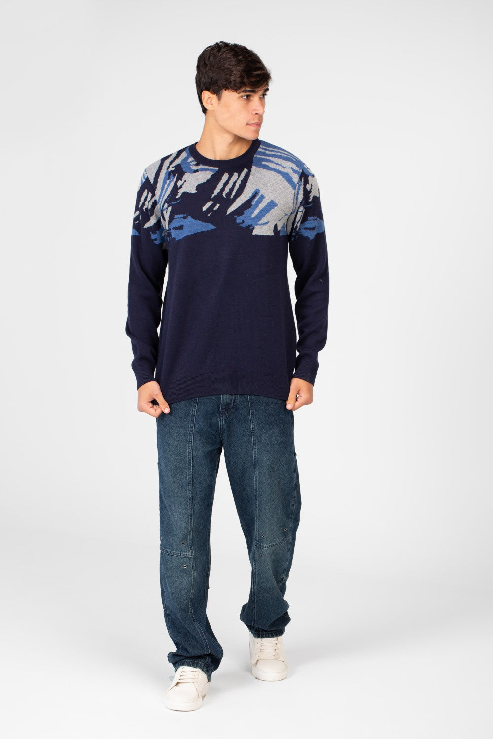 Men's Jakar Printed Crew Neck Pullover Sweater