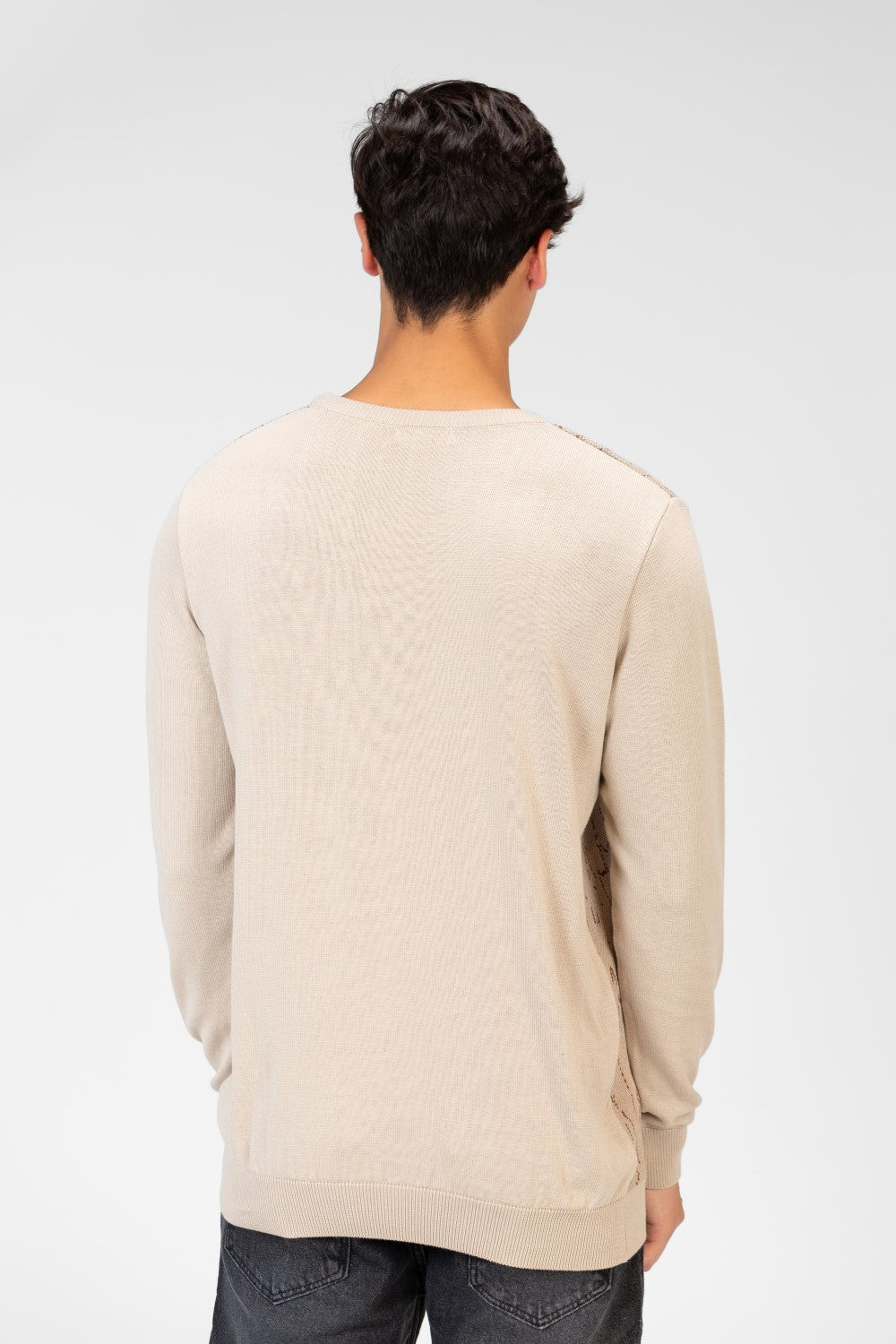 Men's Jakar Pullover With Crew Neck And Long Sleeves