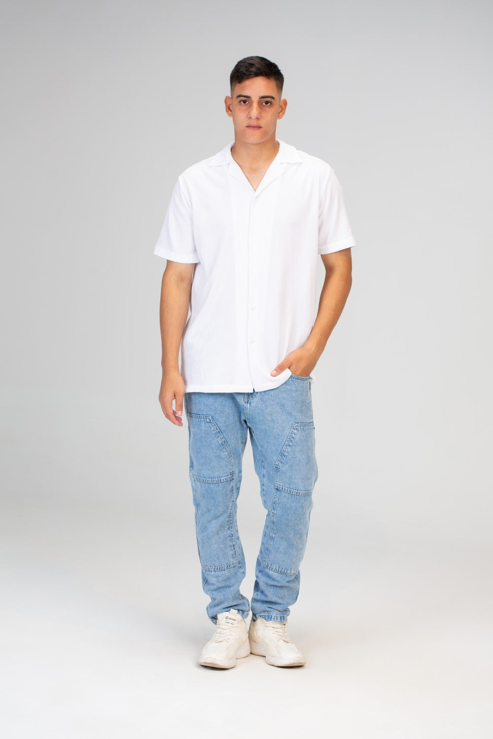 Mens Basic Half Sleeve Shirt With Comfortable Summer Material That Is Suitable For Every Day