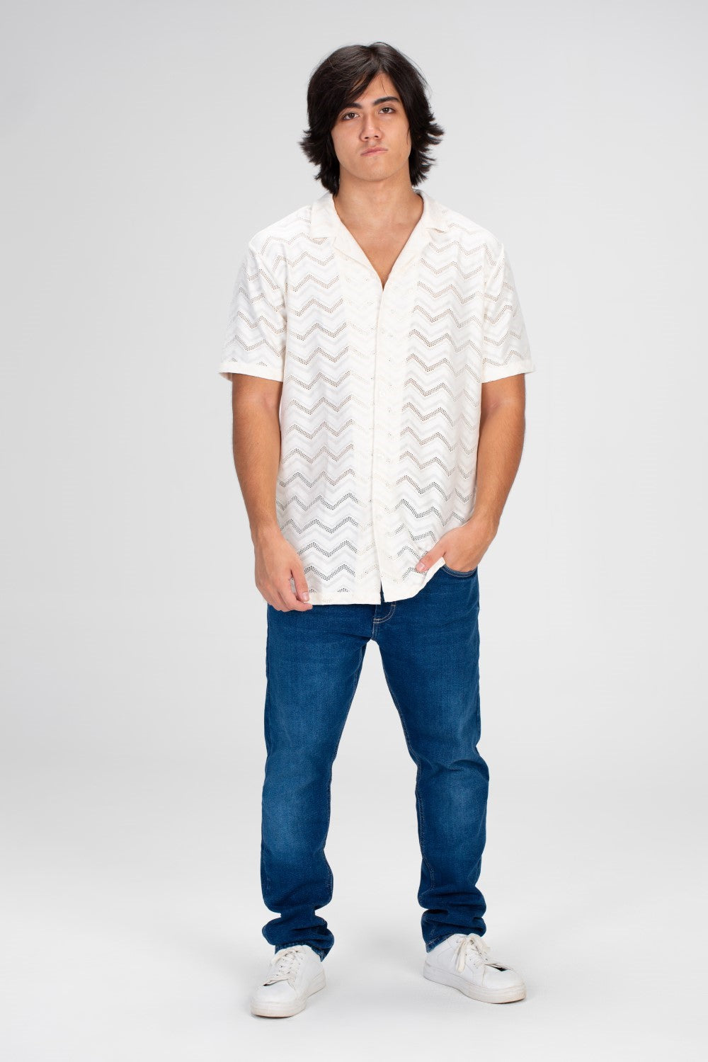 Men's Half Sleeve Slim Fit Shirt With A Unique Cut And Buttons On The Front