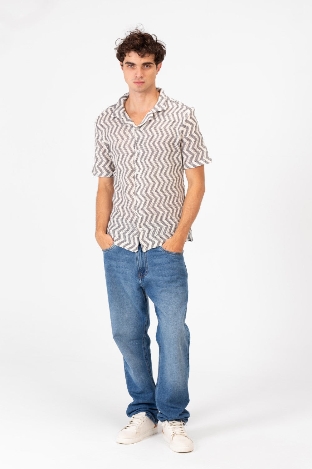 Men's Slim Fit Short Sleeve Jakar Mesh Shirt With Breathable High Quality Material
