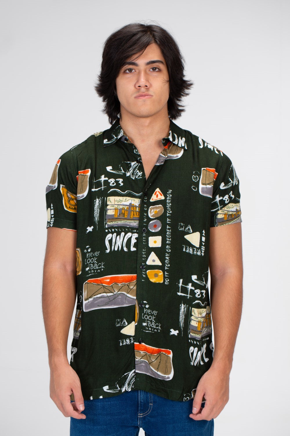Men's Slim Fit Jakar Printed Shirt With Short Sleeves And Comfortable Cotton Material