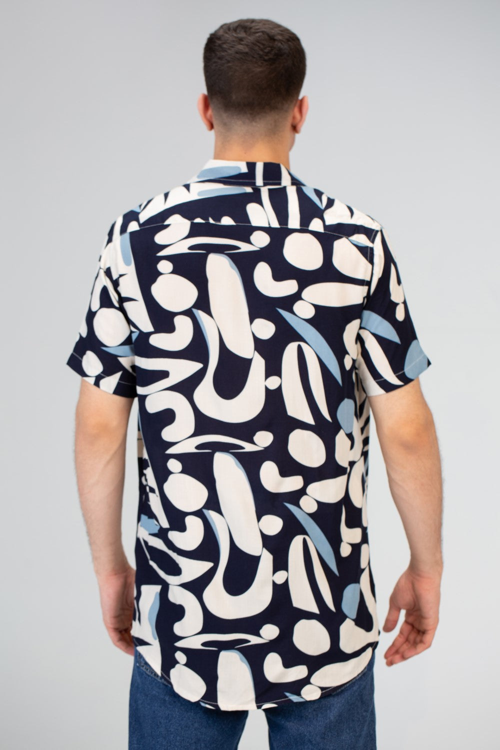 Mens Half Sleeved Jakar Printed Slim Fit Shirt With Cotton Viscose Material