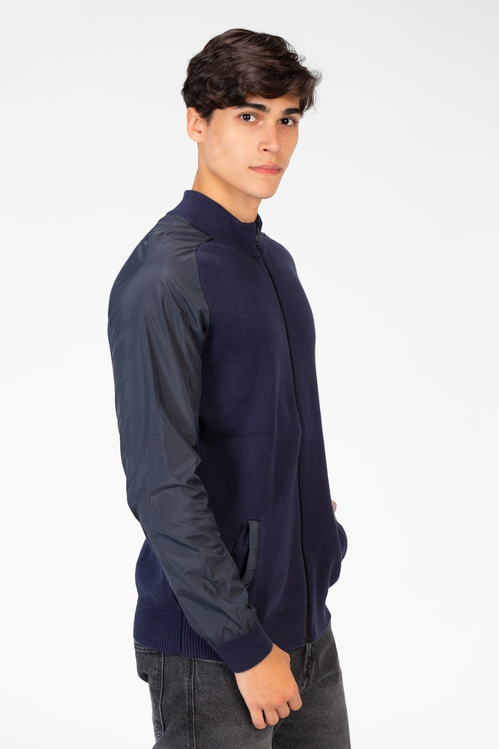 Men's Round Neck Pullover With Full Zip In Cotton Material