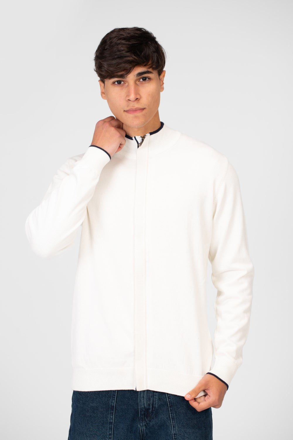 Men's Cotton Sweater Pullover With A Round Neck And Full Zip