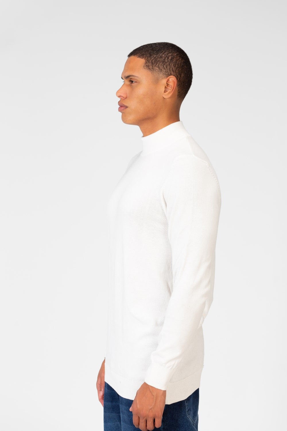 Men's Plain Pullover With High Collar And Long Sleeves