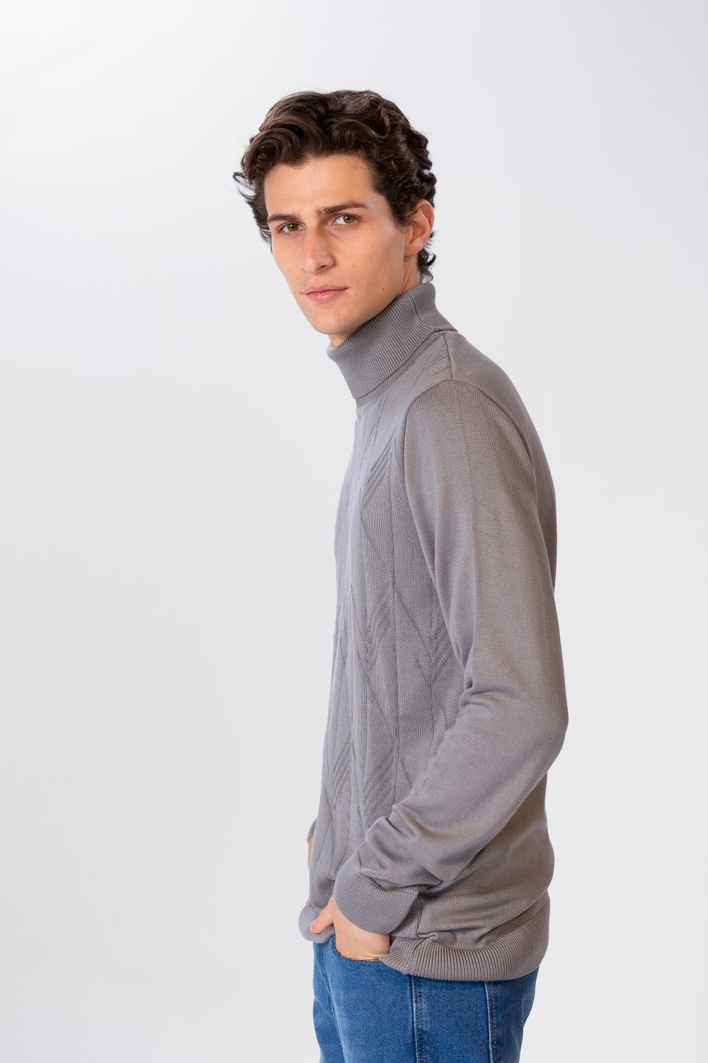 Men's Basic Pullover With High Collar And Long Sleeves